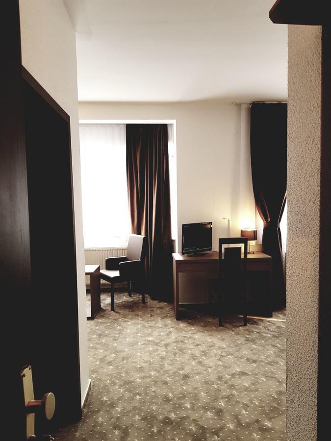 Hotel Dormir Moers Exteriér fotografie