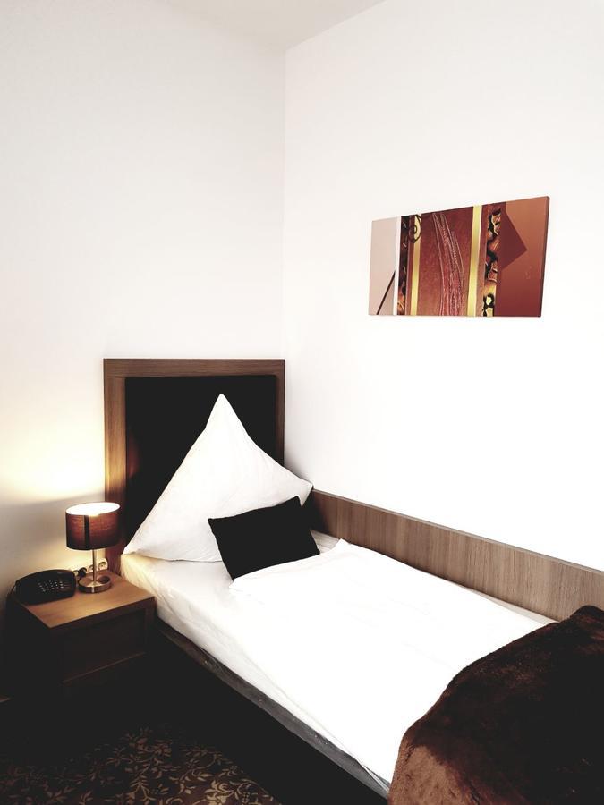 Hotel Dormir Moers Exteriér fotografie