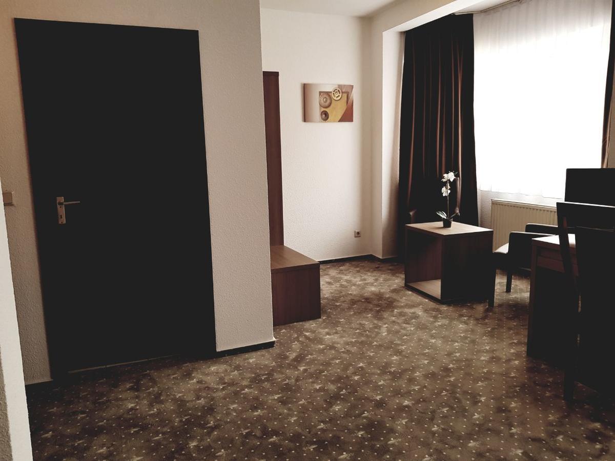 Hotel Dormir Moers Exteriér fotografie
